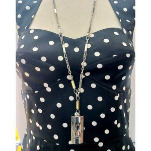 White House Black Market Long Pendant Necklace NWT Super Versatile & Simple